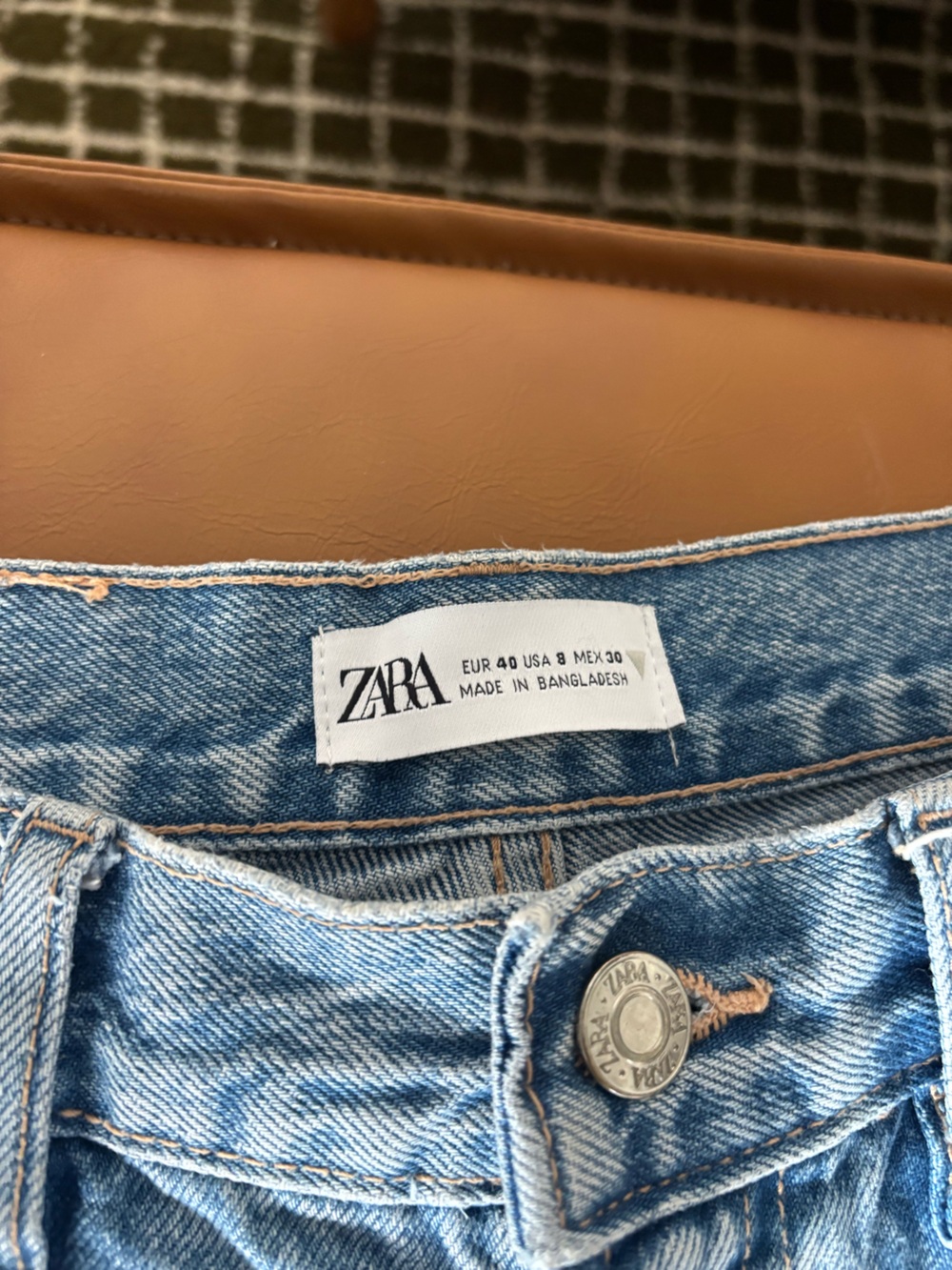 Zara Light Blue Straight Jeans - Picture 3 of 3